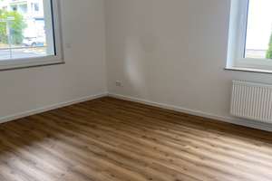 komplett modernisierte 4-Zimmer-Erdgeschoss-Wohnung in energetisch saniertem Mehrfamilienhaus – Bonner Str. 82, 51145 Eil, Köln – Vorschaubild 16