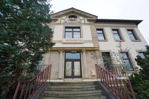 Stilvolles Ensemble aus Schule & Mehrfamilienhaus auf einem großzügigen 4.800 m² Areal. – Die vollständige Adresse der Immobilie erhältst du vom Anbieter., 34134 Niederzwehren, Kassel – Vorschaubild 2