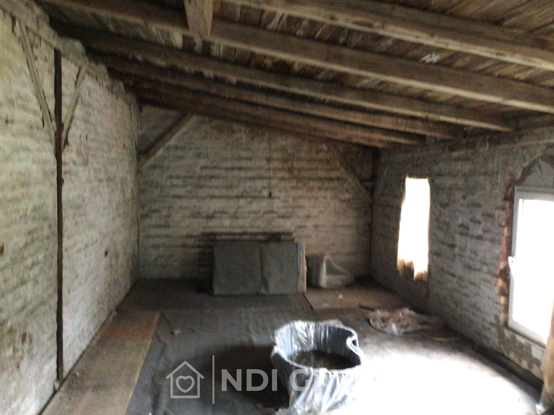 Lagergebäude im Innenstadtbereich mit potenzial zum Loft Apartment, Neumünster – Bild 2