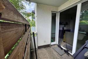 Prima Lage,  kleiner Balkon, sehr helle Räume und ein TG-Stellplatz – Die vollständige Adresse der Immobilie erhältst du vom Anbieter., 70597 Degerloch (Ortsteil), Stuttgart – Vorschaubild 8