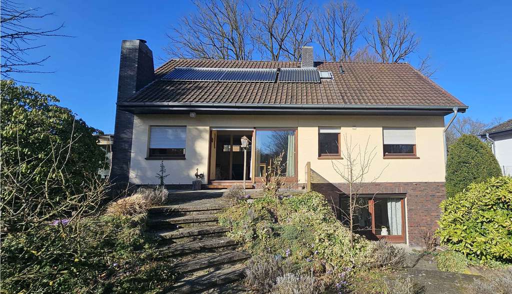 Immobilie in Ahausen - Einfamilienhaus mit Fußbodenheizung und Sauna in ruhiger Lage von Ahausen zu verkaufen - Bild 0