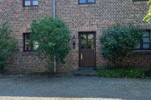 Ihr neues Zuhause mit Gartenidylle - Stilvolle Erdgeschosswohnung in charmantem Hofensemble – Die vollständige Adresse der Immobilie erhältst du vom Anbieter., 51143 Zündorf, Köln – Vorschaubild 21