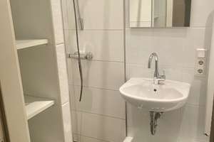 Helle 3-Zimmer-Altbauwohnung mit EBK im westlichen Ringgebiet  – Die vollständige Adresse der Immobilie erhältst du vom Anbieter., 38118 Westliches Ringgebiet, Braunschweig – Vorschaubild 8