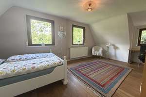 Beliebte Lage in Volksdorf: Viel Platz für Familien, liebevoll modernisiert, großes Grundstück* – Die vollständige Adresse der Immobilie erhältst du vom Anbieter., 22359 Volksdorf, Hamburg – Vorschaubild 12