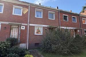 Reihenmittelhaus nebst Garage in Bremen Huchting