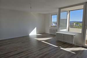 Helles 1-Zimmer-Apartment in Porz-Finkenberg – Konrad-Adenauer-Straße 72 -80, 51149 Finkenberg, Köln – Vorschaubild 1
