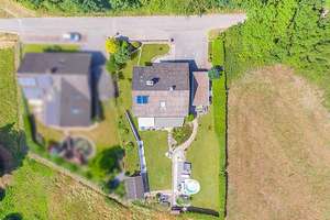 Freistehendes Zuhause mit Fernblick, kleinem Pool und viel Raum zur Entfaltung – Die vollständige Adresse der Immobilie erhältst du vom Anbieter., 32689 Kalletal – Vorschaubild 3