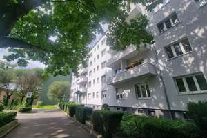 2-Zimmerwohnung nahe Volkspark Friedrichshain (bezugsfrei) - provisionsfrei! – Petersburger Straße 20, 10249 Friedrichshain, Berlin – Vorschaubild 1