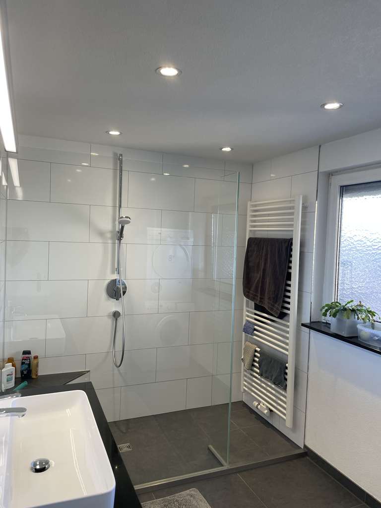 Immobilie in Wendlingen am Neckar - Großzügige und helle 4,5-Zimmer Wohnung mit EBK in Wendlingen am Neckar - Bild 4