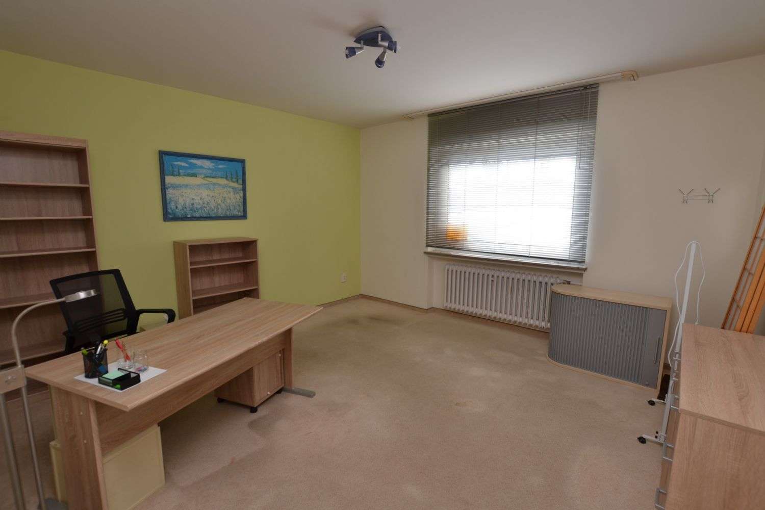 Immobilie in Eschershausen - Zweifamilienhaus in 37632 Eschershausen mit Möglichkeit zur Mischnutzung Wohnen/Büro/Praxis! - Bild 18