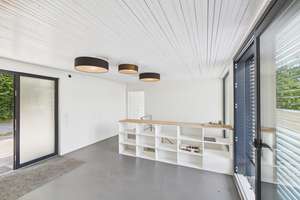 SELTENHEIT | modern & edel |uneinsehbare Randlage | Architektenhaus mit großem Garten & Scheune – Die vollständige Adresse der Immobilie erhältst du vom Anbieter., 88400 Biberach an der Riß – Vorschaubild 3