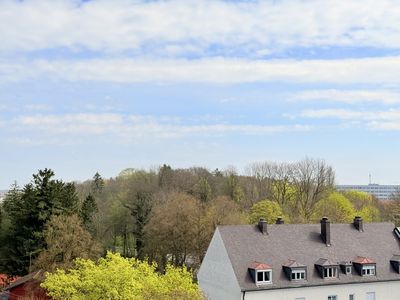 Dem Himmel so nah!  2-Zi.-Whg. im 7 Stock mit rollstuhlgerechtem Zugang in Karlsfeld nahe S-Bahn