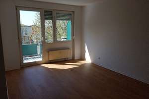 3-Zimmerwohnung mit Balkon in Mannheim-Neuhermsheim – Johannes-Hoffart-Straße 13, 68163 Neuostheim/Neuhermsheim, Mannheim – Vorschaubild 2
