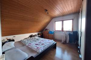 Wohnen mit Charakter: 2,5-Zimmer-Dachgeschosswohnung in Reutlingen -Ohmenhausen  – Brühlstraße 4, 72770 Ohmenhausen, Reutlingen – Vorschaubild 6