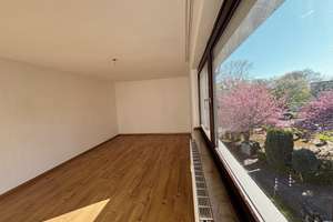 Wohnen im Grünen: 4-Zimmer-Wohnung leerstehend mit attraktiven Extras – Die vollständige Adresse der Immobilie erhältst du vom Anbieter., 50997 Rondorf, Köln – Vorschaubild 8