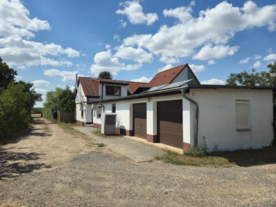 Reihenendhaus mit Gartenidylle, Doppelgarage und moderner Wärmepumpe