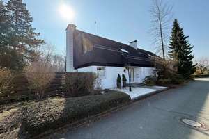 Seltenes Schmied Architektenhaus mit Indoorpool auf idyllischem Waldrandgrundstück in BS-Mascherode – Die vollständige Adresse der Immobilie erhältst du vom Anbieter., 38126 Südstadt-Rautheim-Mascherode, Braunschweig – Vorschaubild 2