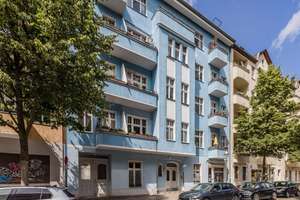 Kapitalanlage im Schillerkiez: Vermietete 2-Zimmer-Wohnung mit viel Potenzial – Allerstraße 16, 12049 Neukölln (Ortsteil), Berlin – Vorschaubild 1