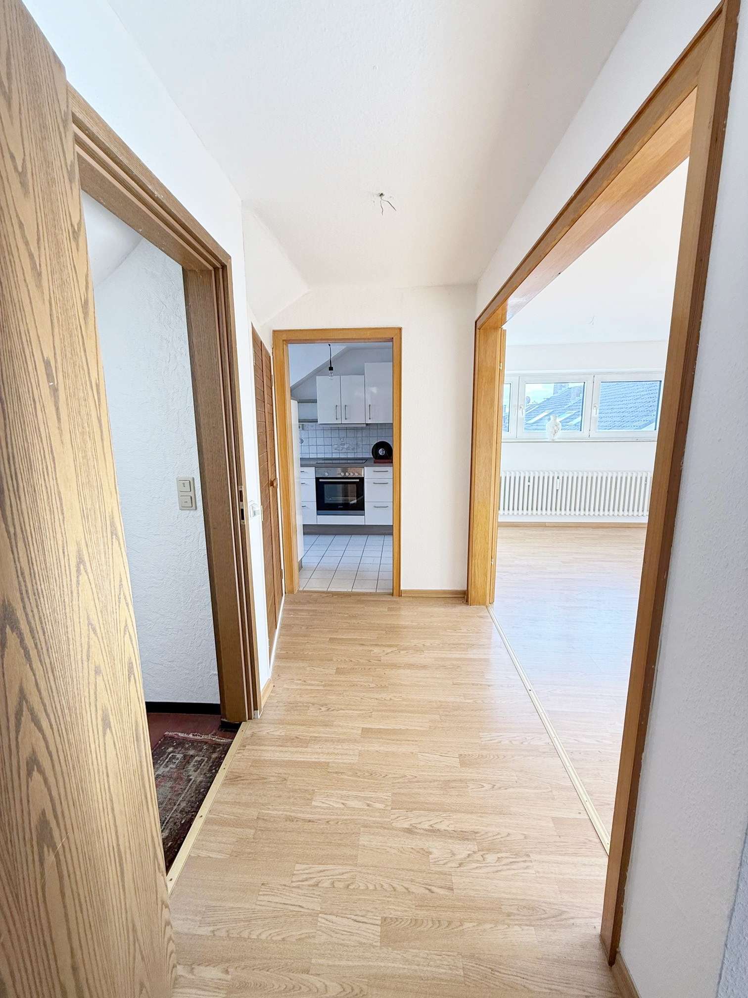 Immobilie in Monheim am Rhein - Mehrgenerationenhaus mit vielseitigem Potenzial. - Bild 23