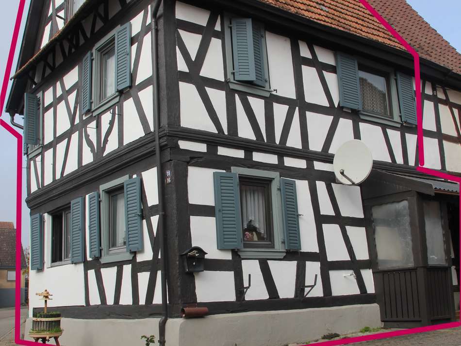 Hausansicht Vorderhaus Straße