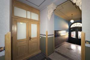 Traumhafte Dachgeschoss-Maisonettenwohnung mit Fußboheizung, Balkon und Parkett !  – Tschaikowskistraße 70, 9130 Sonnenberg, Chemnitz – Vorschaubild 3