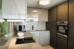Moderne 2-Zimmer-City-Wohnung mit Loggia, Weitblick & Tiefgarage in zentraler Lage von Heilbronn!