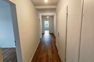 Frisch modernisiert! Ruhige & günstige 3-ZKB mit Balkon am Waldrand in Oberursel-Nord – Die vollständige Adresse der Immobilie erhältst du vom Anbieter., 61440 Oberursel (Taunus) – Vorschaubild 7