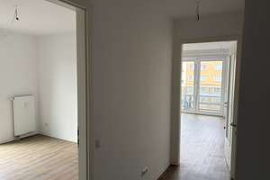 2-Zimmer-Dachgeschoß Wohnung mit Balkon in Rostock (Möbelübernahme gegen Ablöse bindend) – Lagerlöfstr. 1, 18106 Evershagen, Rostock – Vorschaubild 13