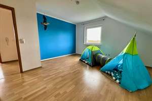 F A M I L I E N G L Ü C K - Einfamilienhaus in herrlicher Feldrandlage – Die vollständige Adresse der Immobilie erhältst du vom Anbieter., 76706 Dettenheim – Vorschaubild 9