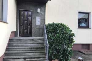 Ansprechende 4-Raum-Hochparterr-Wohnung mit mod. Einbauküche, Terrasse z. Garten, Kotta,Stellplatz 