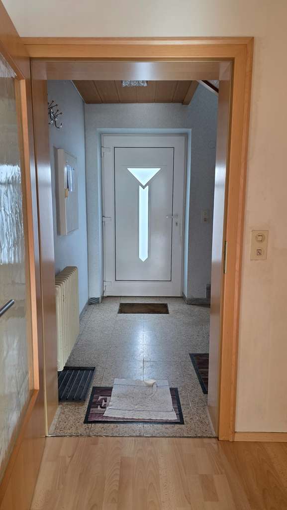 Immobilie in Neuhaus am Inn - Zweifamilienhaus mit Herz in Niederbayern - Sommer, Sonne, Pool & Garten - Bild 1