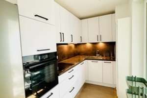 Neubau: 4 Zimmer, Balkon, Einbauküche und 2 Bäder – Am Kesselhaus 26, 80999 Untermenzing, München – Vorschaubild 5