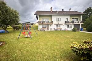 Geräumiges Wohnhaus auf großem Grundstück – Die vollständige Adresse der Immobilie erhältst du vom Anbieter., 94239 Zachenberg – Vorschaubild 2