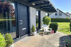 / Stil &amp; Raum: Außergewöhnliches Architektenhaus mit Gartenoase!  – Die vollständige Adresse der Immobilie erhältst du vom Anbieter., 59823 Arnsberg – Vorschaubild 2