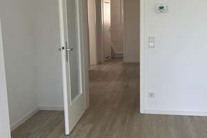 Stadtwohnung im Grünen: Helle 3,5-Zimmer Wohnung mit Balkon im 2. OG in Stuttgart-Nord – Ehrenhalde 2, 70192 Lenzhalde, Stuttgart – Vorschaubild 12