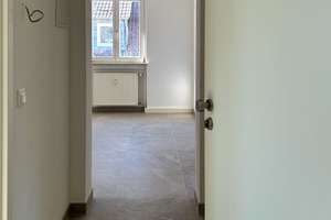Modernisierte 2-Zimmer Wohnung mit Kellerabteil – Königsbergerstraße 6, 55424 Münster-Sarmsheim – Vorschaubild 1