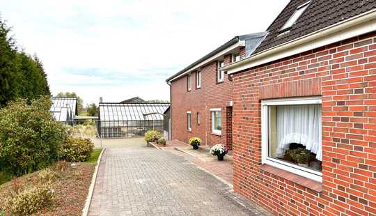 Bild von Hamburg Kirchwerder - RESTHOF mit Wohnhaus, Gewerbeteil und Gewächshäusern in wunderbarer Lage