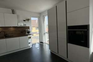 Stilvolle 3-Zimmer-Wohnung mit moderner Innenausstattung mit Balkon und Einbauküche in Braunschweig – Die vollständige Adresse der Immobilie erhältst du vom Anbieter., 38112 Veltenhof-Rühme, Braunschweig – Vorschaubild 12