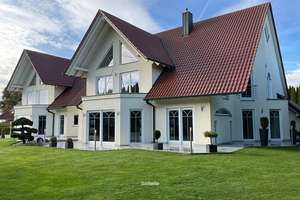 Modernes Zweifamilienhaus mit luxuriöser Innenausstattung in Dillingen an der Donau – Die vollständige Adresse der Immobilie erhältst du vom Anbieter., 89407 Dillingen an der Donau – Vorschaubild 2