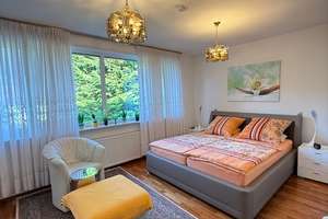 Wohlfühloase in bester Lage: 1-2 Familienhaus mit Garten, Carport & PV-Anlage in Baden-Baden – Lilienmattstraße 2, 76530 Innenstadt, Baden-Baden – Vorschaubild 3