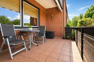 Hamburg-Marmstorf: Charmante 3-Zimmer-Eigentumswohnung mit Balkon und Garage...