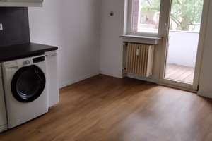 Zuhause mit 2 Zimmern, Einbauküche, Badezimmer,West-Loggia zum ruhigen Innenhof  in  Düsseldorf Bilk – Mecumstraße 31, 40225 Bilk, Düsseldorf – Vorschaubild 16