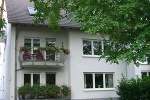 Im 3 Fam.Haus schöne 4ZKB,kleine Balkon MZ- Kostheim – 55246 Mainz-Kostheim, Wiesbaden – Vorschaubild 2