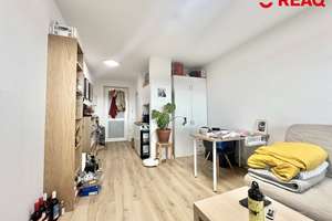 Studenten aufgepasst! Helle 1-Zimmer Wohnung in zentraler Lage mit Gemeinschafts-Dachterrasse! – Die vollständige Adresse der Immobilie erhältst du vom Anbieter., 52070 Adalbertsteinweg, Aachen – Vorschaubild 2