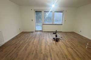 10363 - Modernes saniertes Einfamilienhaus mit Dachterrasse in Frankfurt-Praunheim – 60488 Praunheim, Frankfurt am Main – Vorschaubild 4