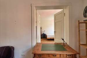 Stilvolle Altbauwohnung mit großem Balkon im Herzen Frankfurts – großzügig, hell und ruhig – 60329 Bahnhofsviertel, Frankfurt am Main – Vorschaubild 11