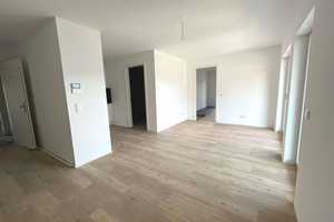 Lichtdurchflutete 2-Zimmerwohnung am Stadtpark mit Eckbalkon! *Neubau* – Finkenstraße 9, 90762 Fürth – Vorschaubild 2