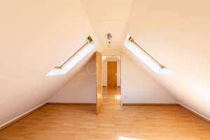 Attraktive Eigentumswohnung mit ca. 90,5 m² Wohnfläche + ca. 60 m² Nutzfläche – Die vollständige Adresse der Immobilie erhältst du vom Anbieter., 90425 Buch, Nürnberg – Vorschaubild 6