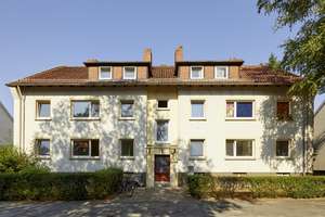 Anzumieten ab 01.10.2026 - freundliche Wohnung in der Fritz-Reuter-Straße!