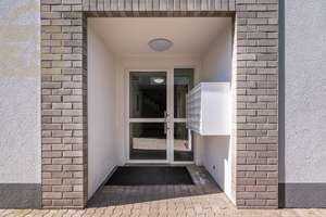 Neuwertige 4 Zimmerwohnung mit Balkon und Fahrstuhl im Kleekamp - Meine Immobilie=Mein Partner! – Die vollständige Adresse der Immobilie erhältst du vom Anbieter., 38442 Fallersleben, Wolfsburg – Vorschaubild 4